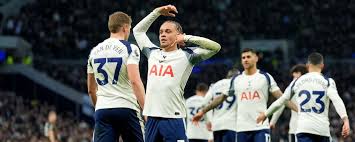 Tottenham Hotspur erlitt eine überraschende 0-3-Niederlage gegen Nottingham Forest. 